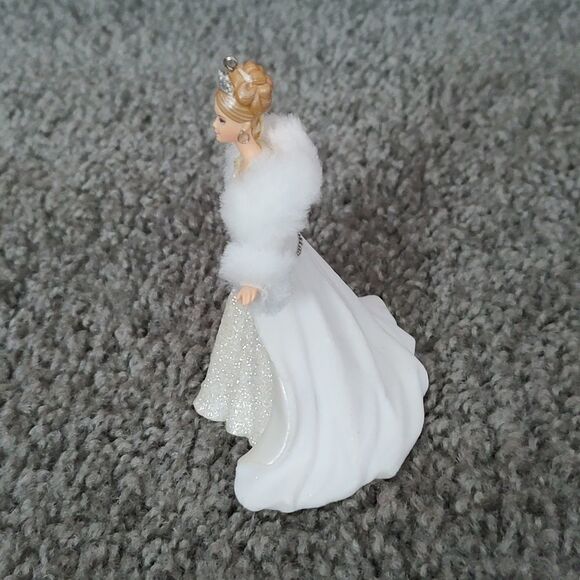 CELEBRATION BARBIE #4 Keepsake Ornament 2003 - Picture 9 of 12